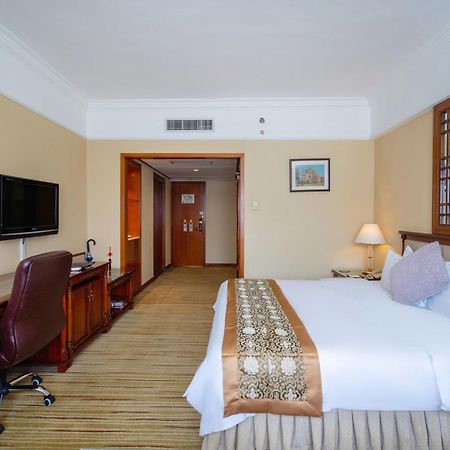 Sunshine Holiday Hotel Fuzhou Fuzhou  Exterior foto
