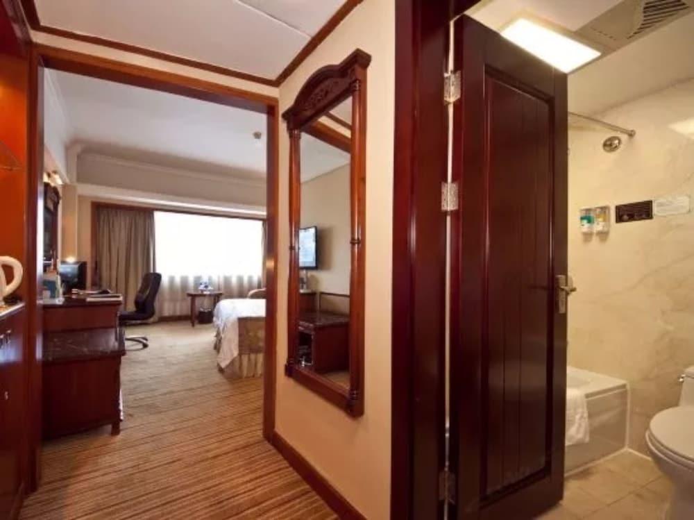 Sunshine Holiday Hotel Fuzhou Fuzhou  Exterior foto