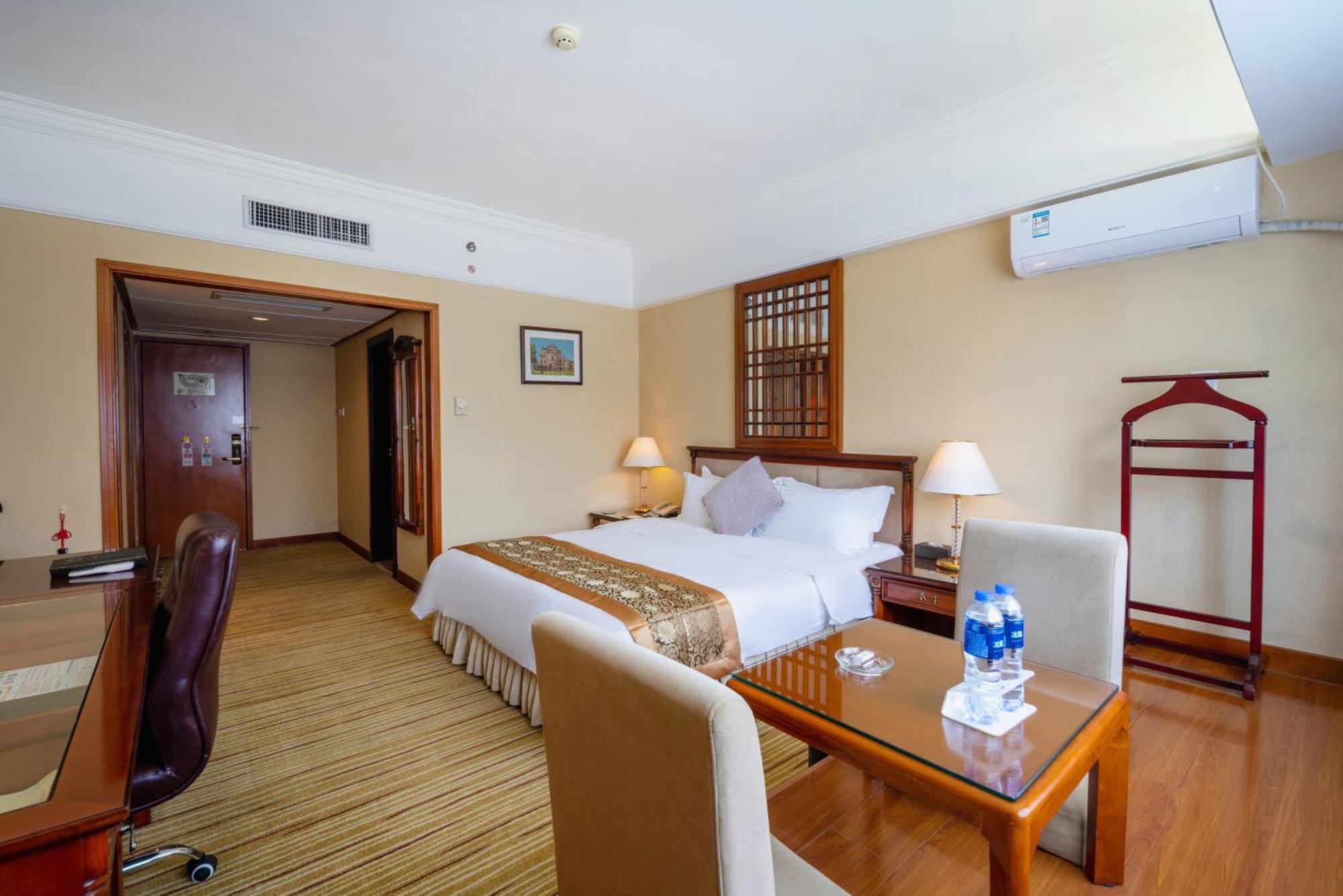 Sunshine Holiday Hotel Fuzhou Fuzhou  Exterior foto