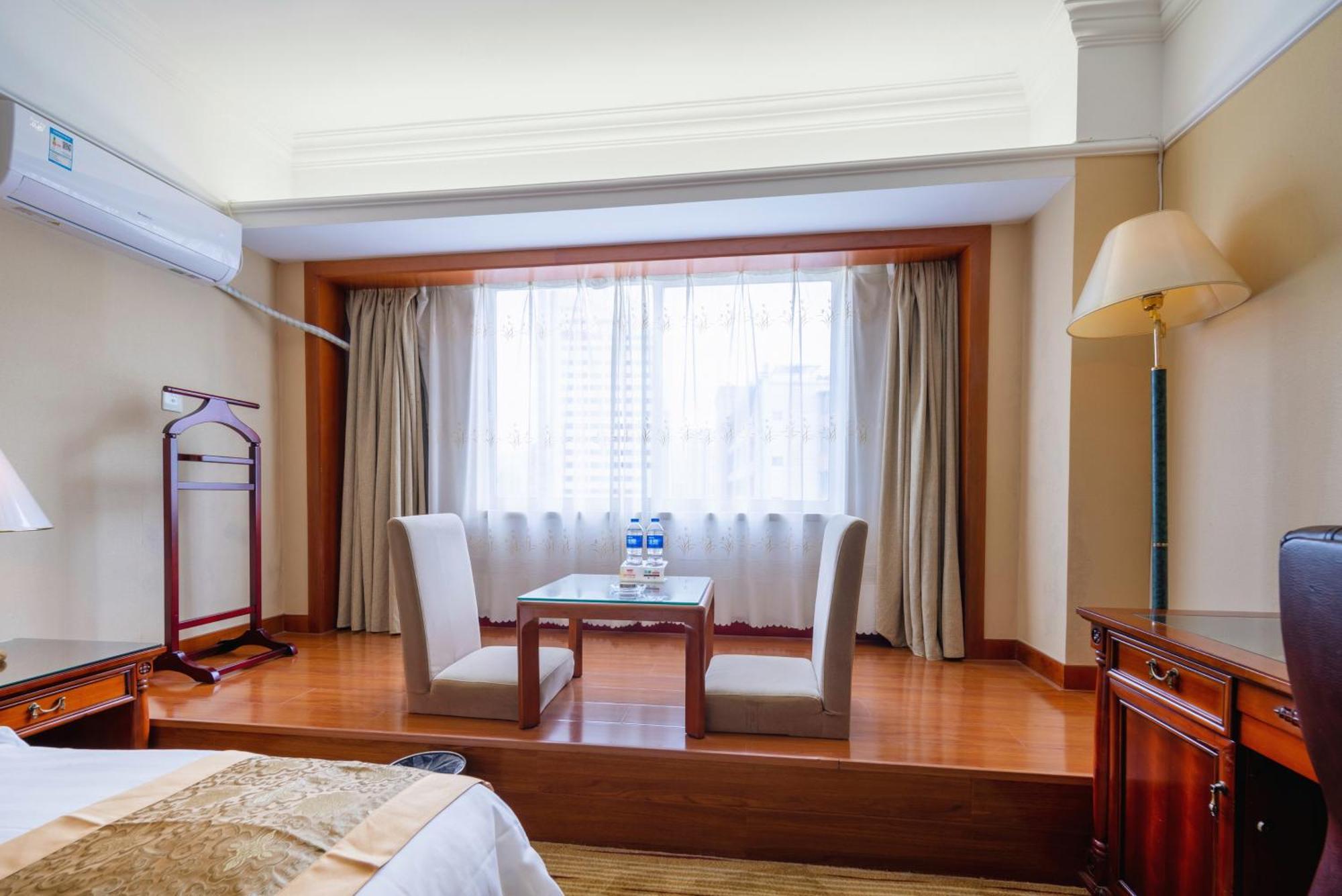 Sunshine Holiday Hotel Fuzhou Fuzhou  Exterior foto