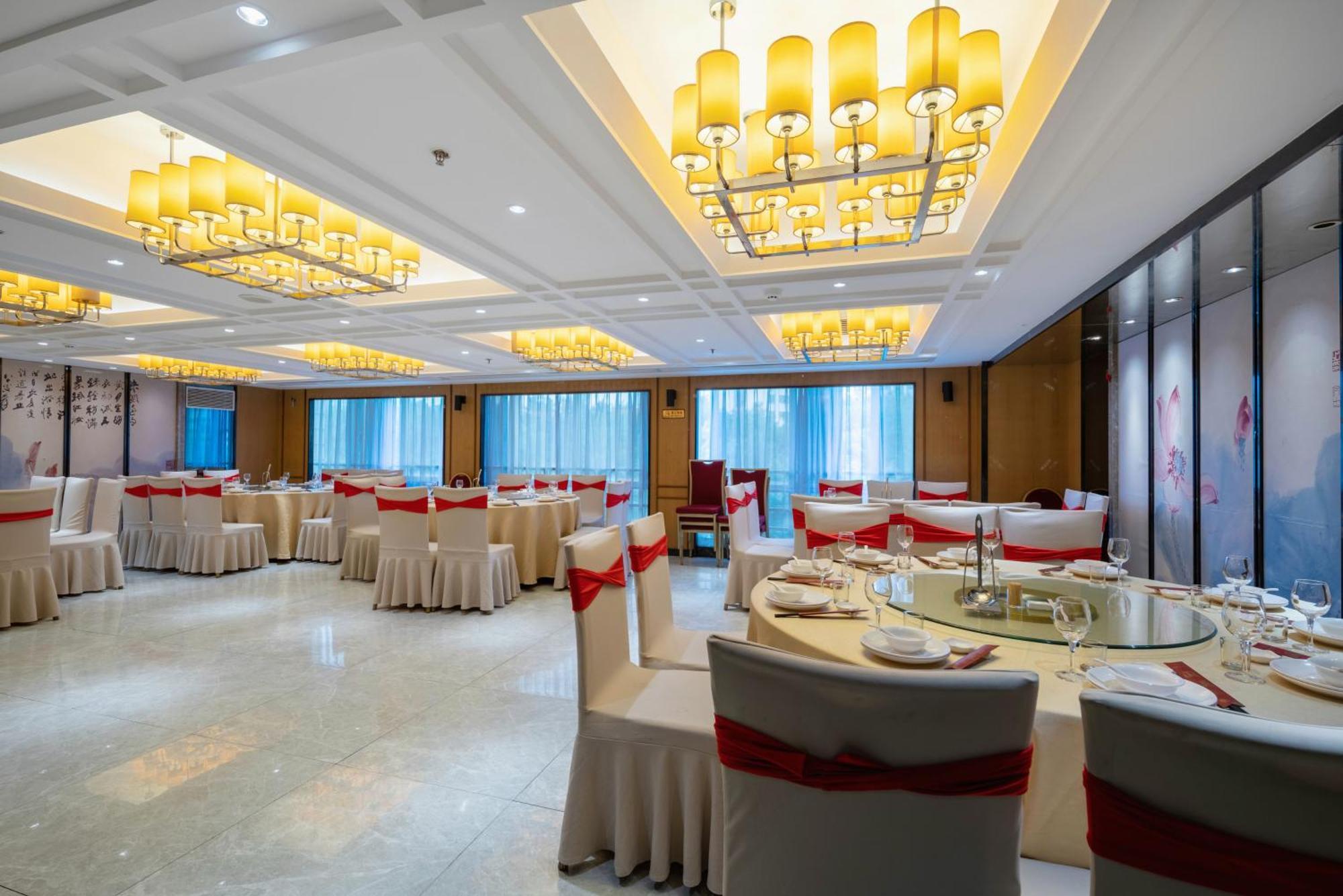 Sunshine Holiday Hotel Fuzhou Fuzhou  Exterior foto