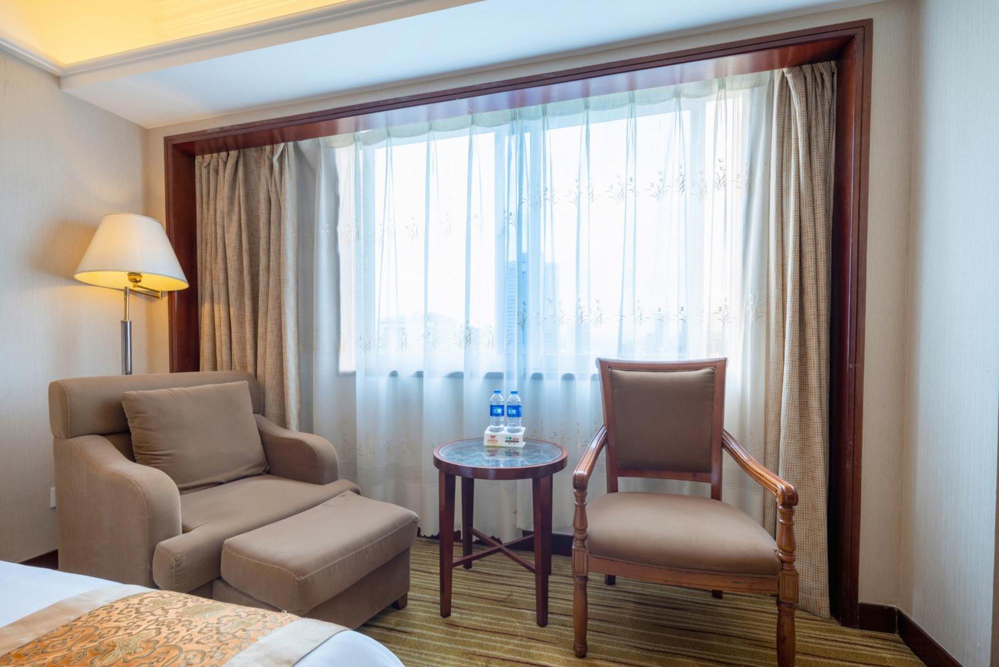 Sunshine Holiday Hotel Fuzhou Fuzhou  Exterior foto
