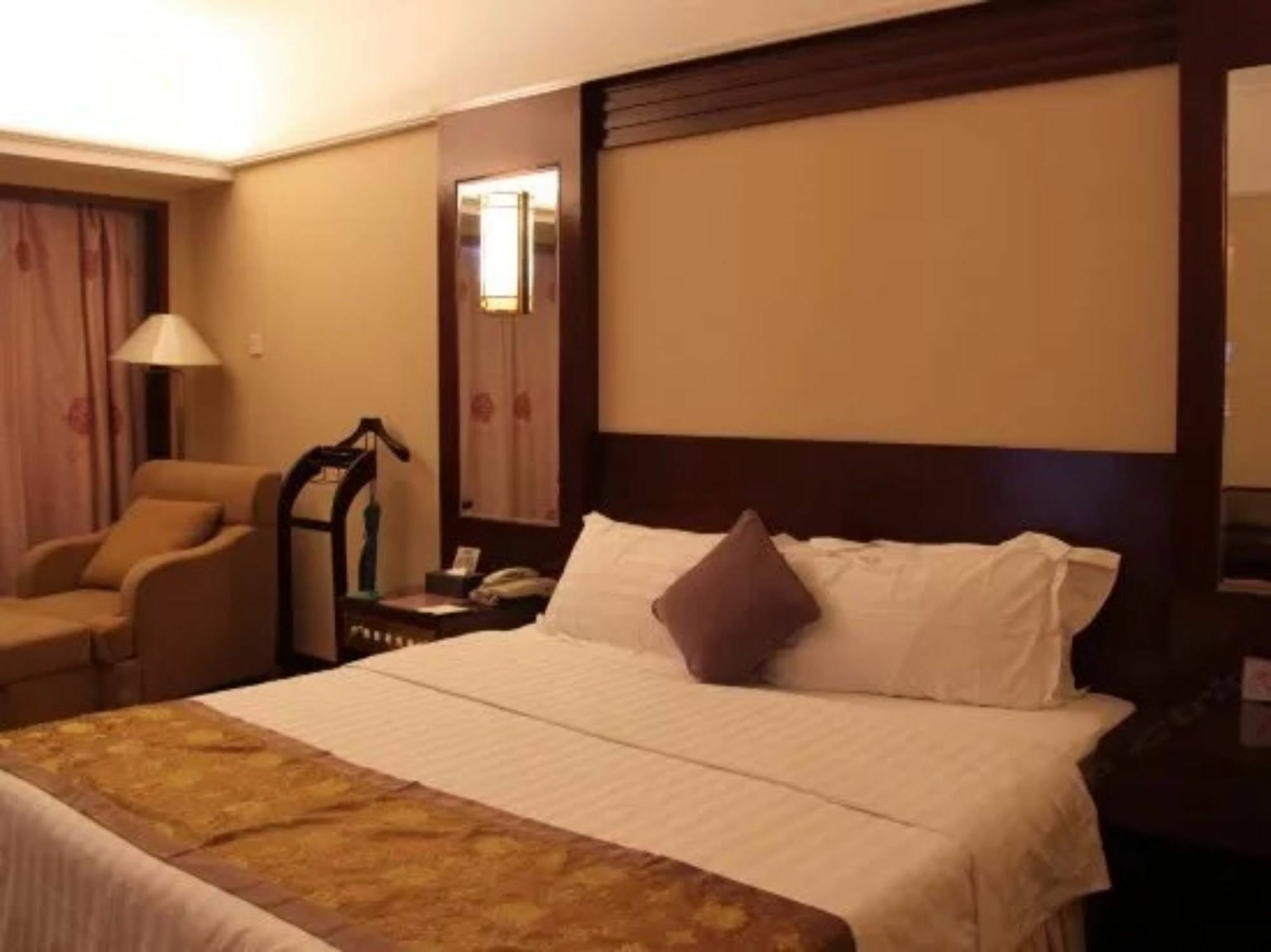 Sunshine Holiday Hotel Fuzhou Fuzhou  Exterior foto